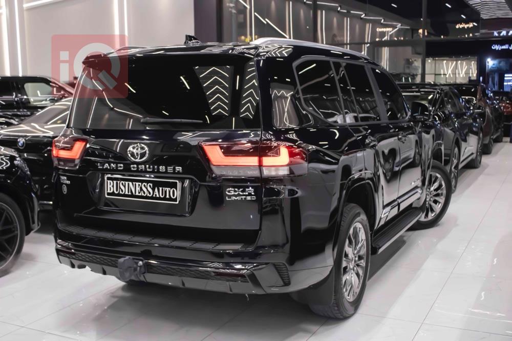 تويوتا لاندكروزر